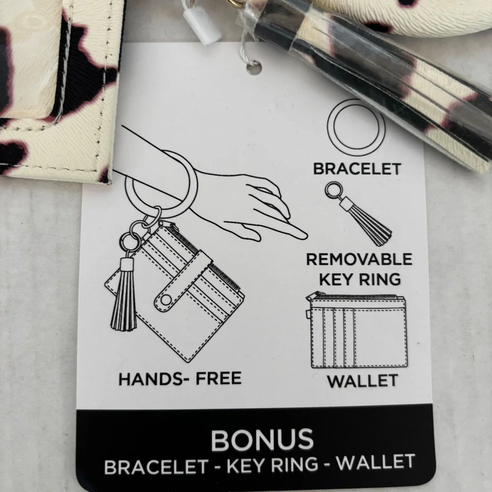 Cow Print Card Holder Women's Black White Bangle Keychain Wallet Western New‎